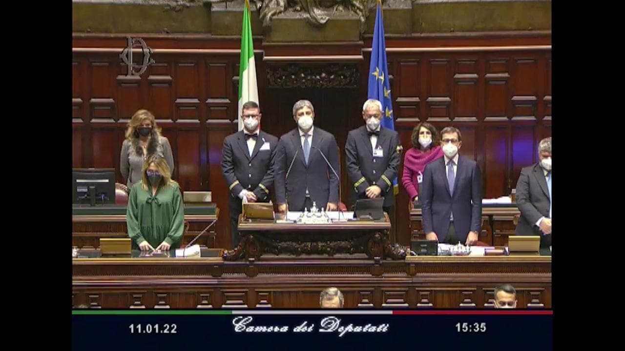 Morto David Sassoli, il minuto di silenzio alla Camera: poi un lungo applauso