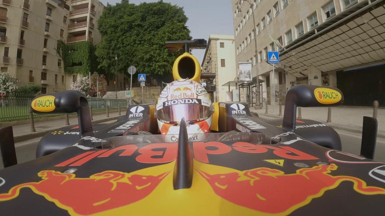 F1, la Red Bull sfreccia a Palermo