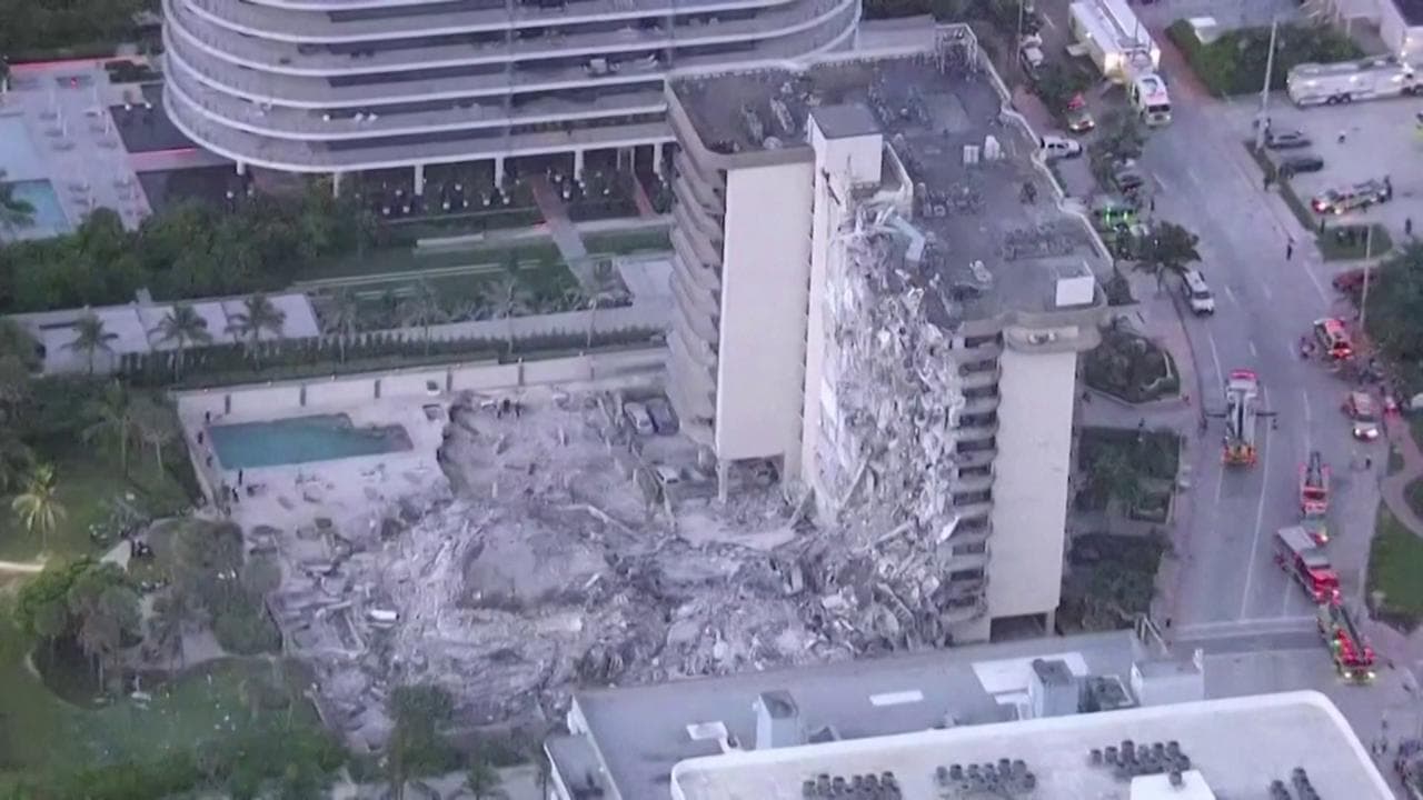 Miami, crolla palazzo di 12 piani: le immagini dall'alto