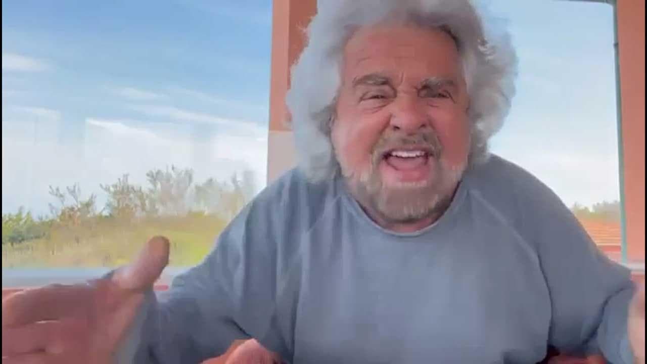 Lo sfogo di Grillo: "Mio figlio su tutti i giornali ma non è uno stupratore, c'è un video"
