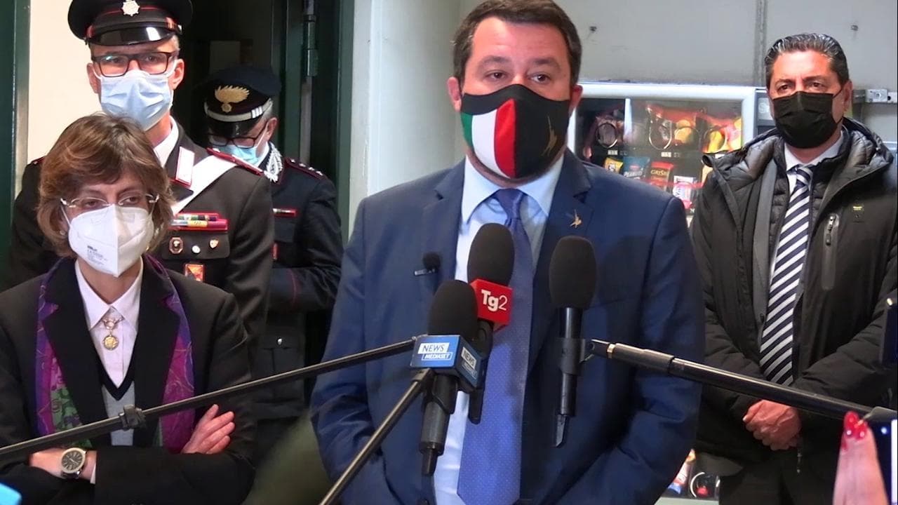 Open Arms, Salvini dopo il rinvio a giudizio: "Mi spiace per i miei figli, non sono un sequestratore"