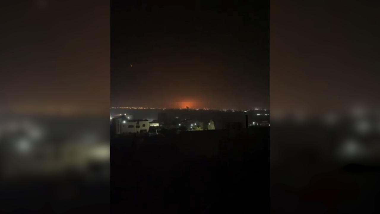 Le immagini dalla Cisgiordania dell'impatto dei missili balistici su Israele