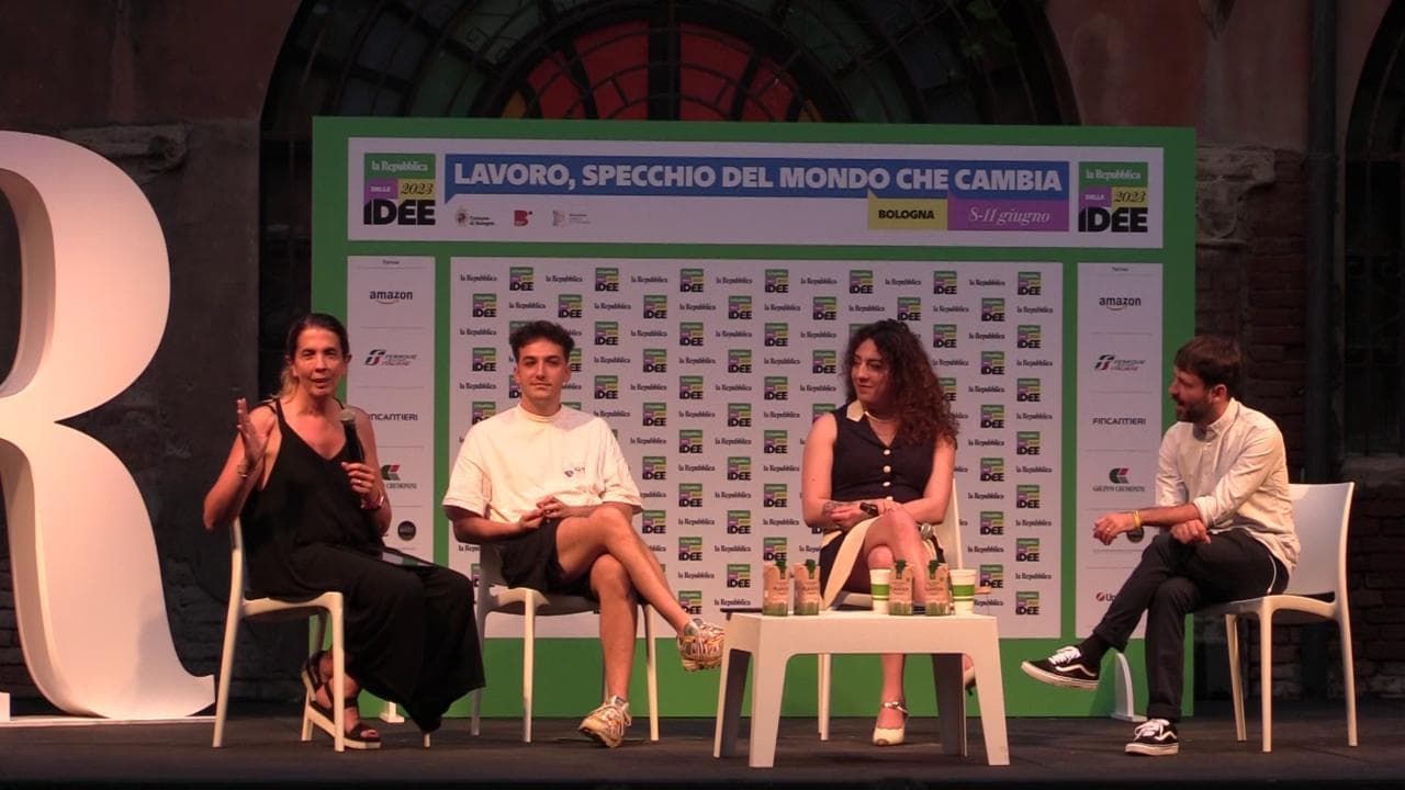 Repubblica delle Idee 2023, Pucci: "Avere bagni senza indicazione di genere non li rende luoghi meno sicuri"