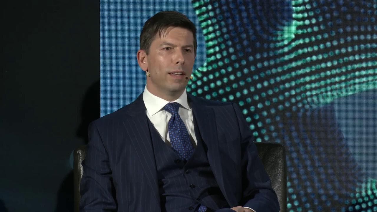 Digital Asset e Metaverso, Favale (Intesa Sanpaolo) "Mercato: la domanda di nuovi servizi di custodia per i Digital Asset e la strategia di Intesa Sanpaolo"
