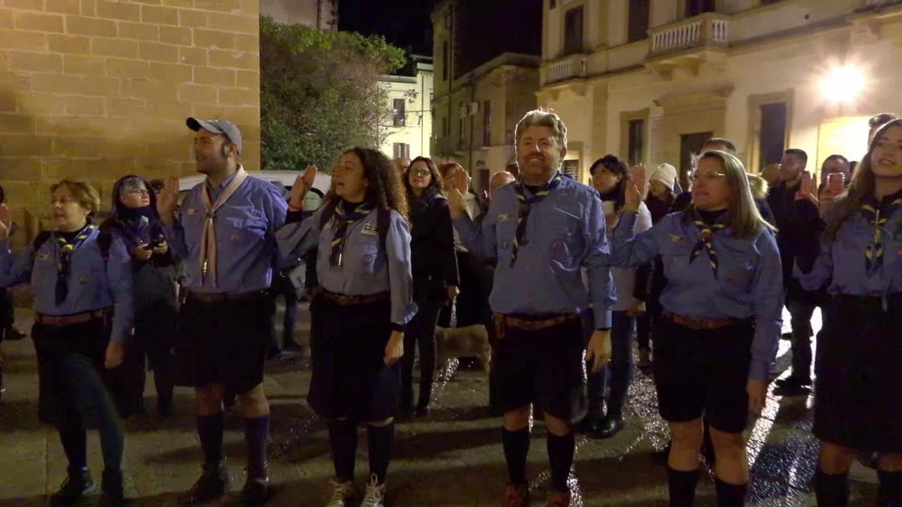 Arresto Messina Denaro, a Castelvetrano un flashmob per festeggiare: si intona l'inno nazionale