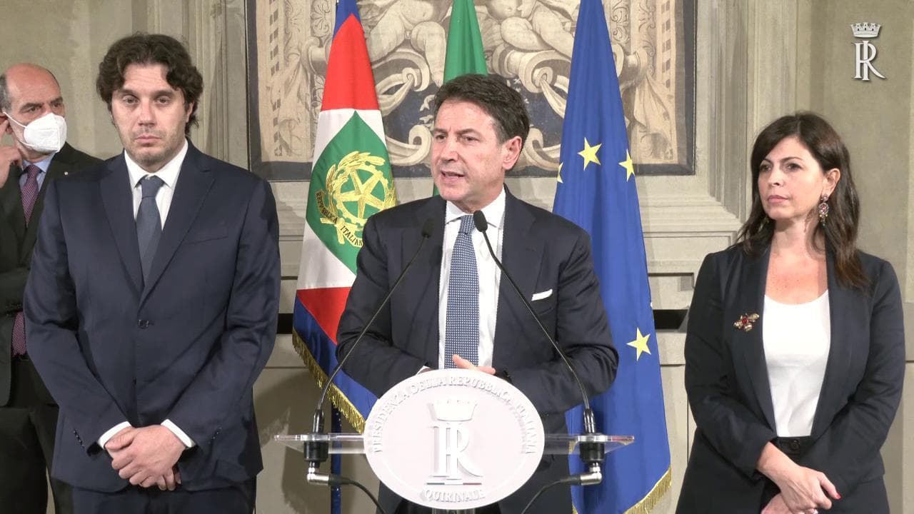 Consultazioni, Conte: "Nuovi invii di armi all'Ucraina? Non servono più"