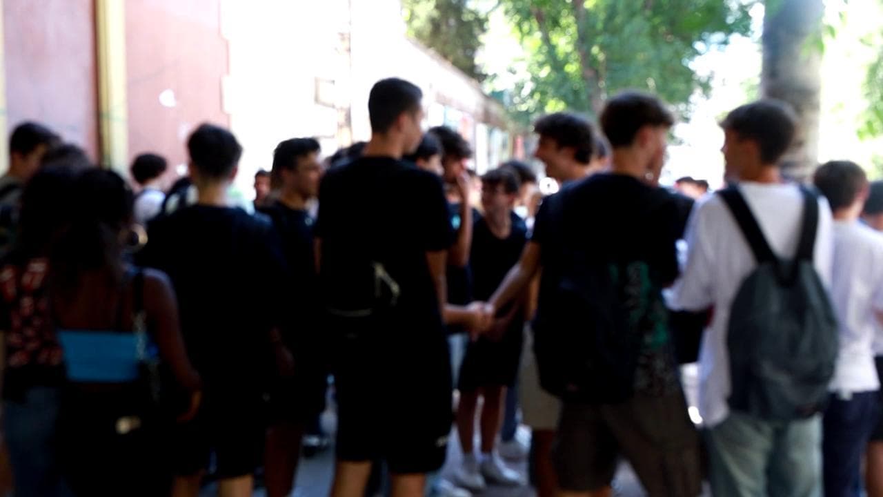 Elezioni, rientro a scuola con campagna elettorale: la prima volta al voto dei 18enni