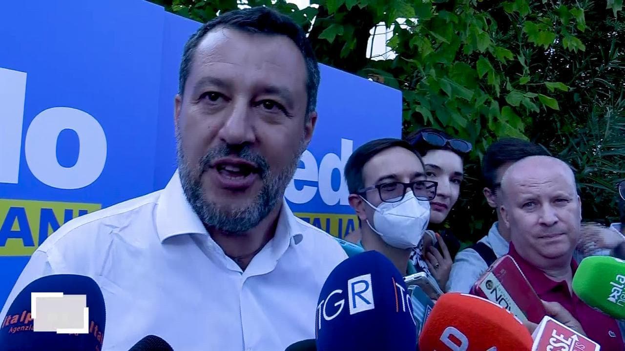 Elezioni, Salvini prende le distanze da FdI: "Peppa Pig? Le priorità sono altre"