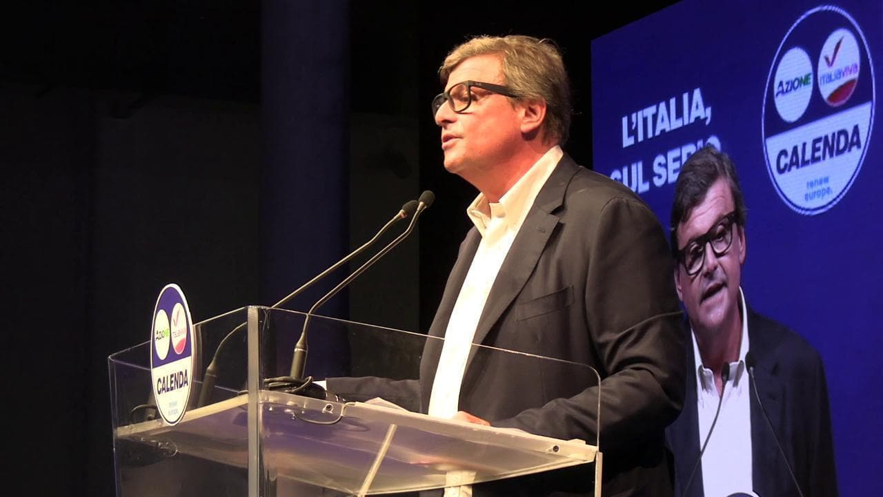 Elezioni, l'attacco di Calenda a Letta: "I suoi non sono occhi di tigre, ma strabici"