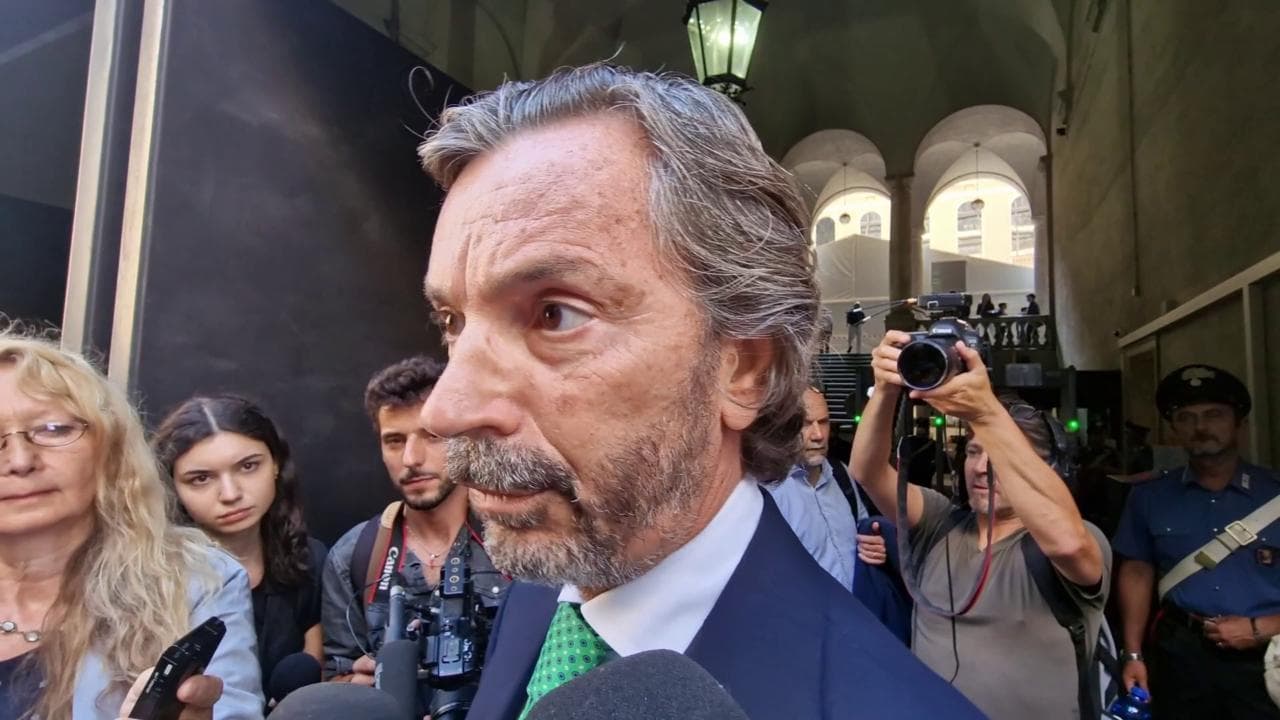 Processo ponte Morandi, l'avvocato di Castellucci: "Crollato per vizio costruttivo"