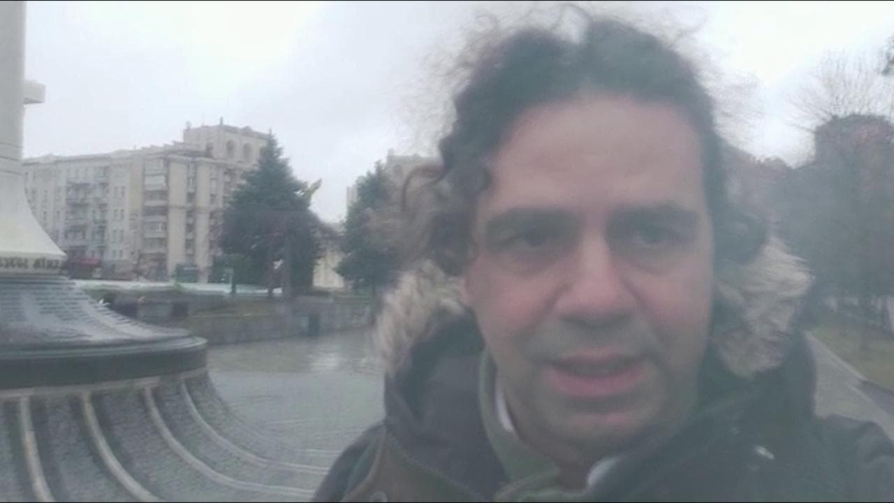 A Kiev tutto è cambiato: si attendono i carri armati russi nel centro della città
