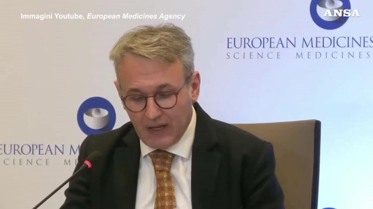 Vaccini, Marco Cavaleri (Ema): "Quarta dose ragionevole in soggetti vulnerabili"