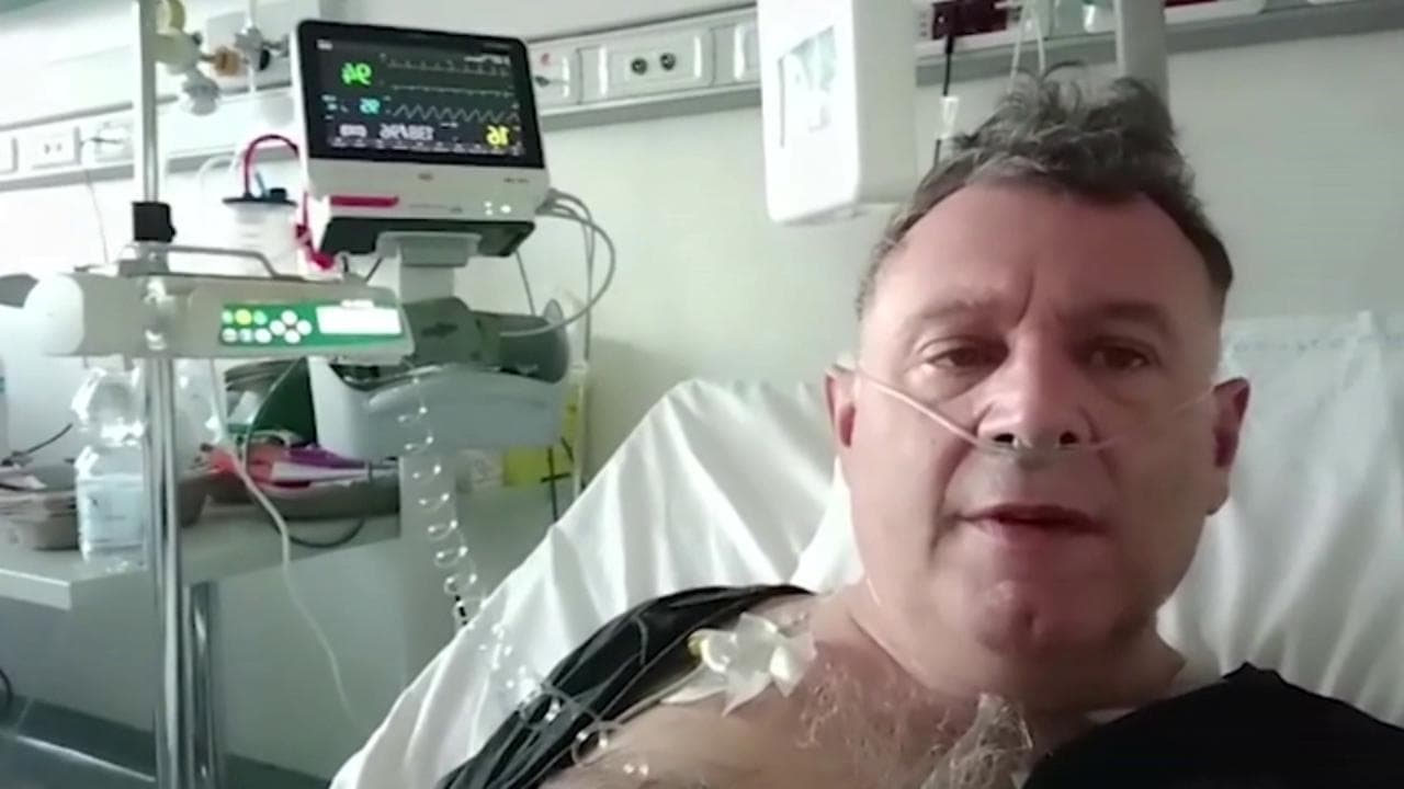 Bolzano, dalla terapia intensiva parla ex No-vax: "Ho sbagliato, ho rischiato di morire in poche ore"