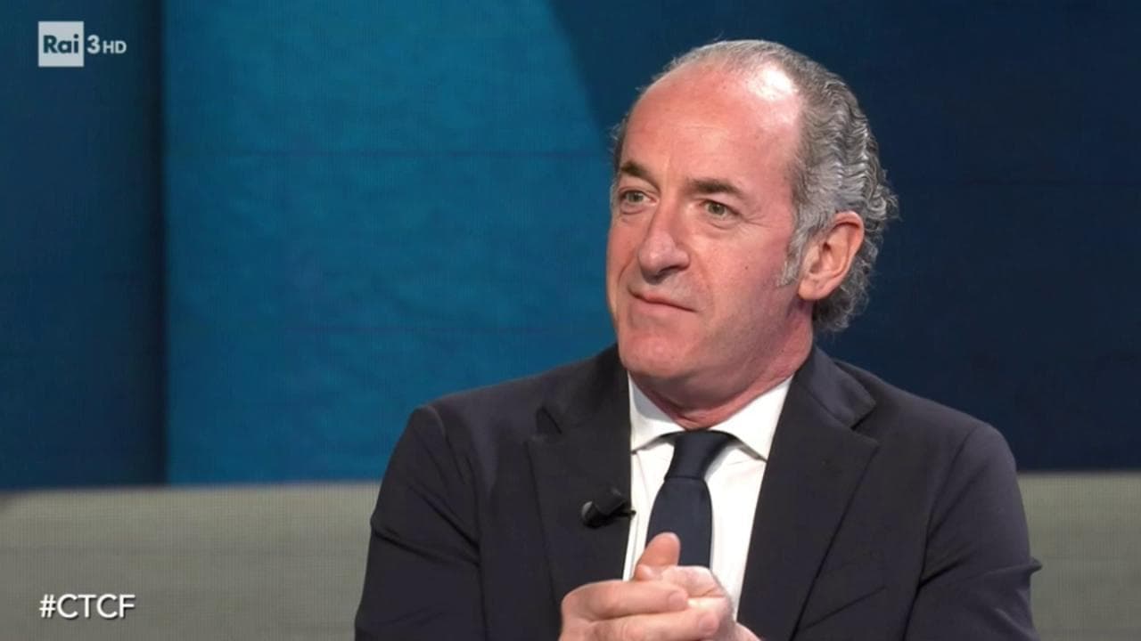 Covid, la provocazione di Luca Zaia: "Obbligo vaccinale? Non possiamo imporlo con le manette"