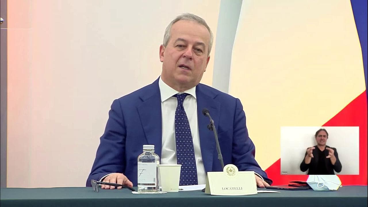 Coronavirus, Locatelli (Cts): "Terza dose è largamente sicura, l'ho ricevuta senza problemi"