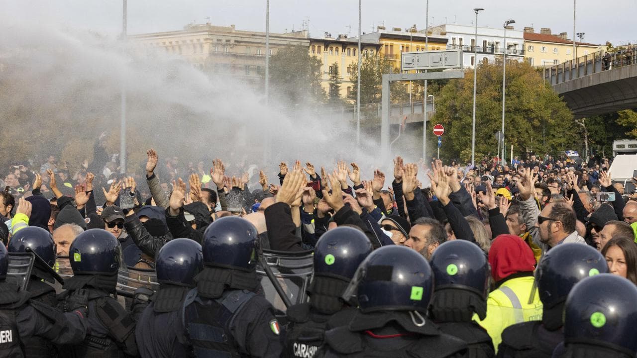 Perché aumentano i casi di Covid a Trieste: la risposta del matematico