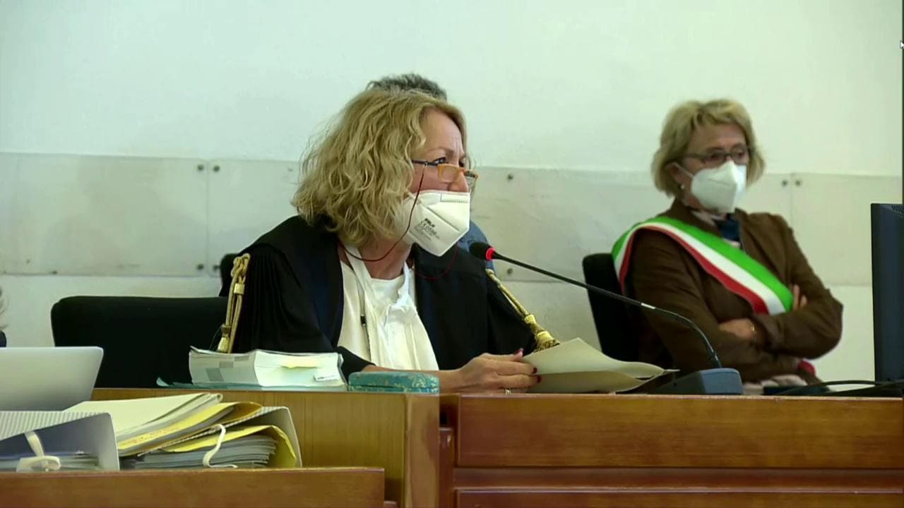 Caso Regeni, il processo contro gli ufficiali egiziani: la prima udienza - Parte 1