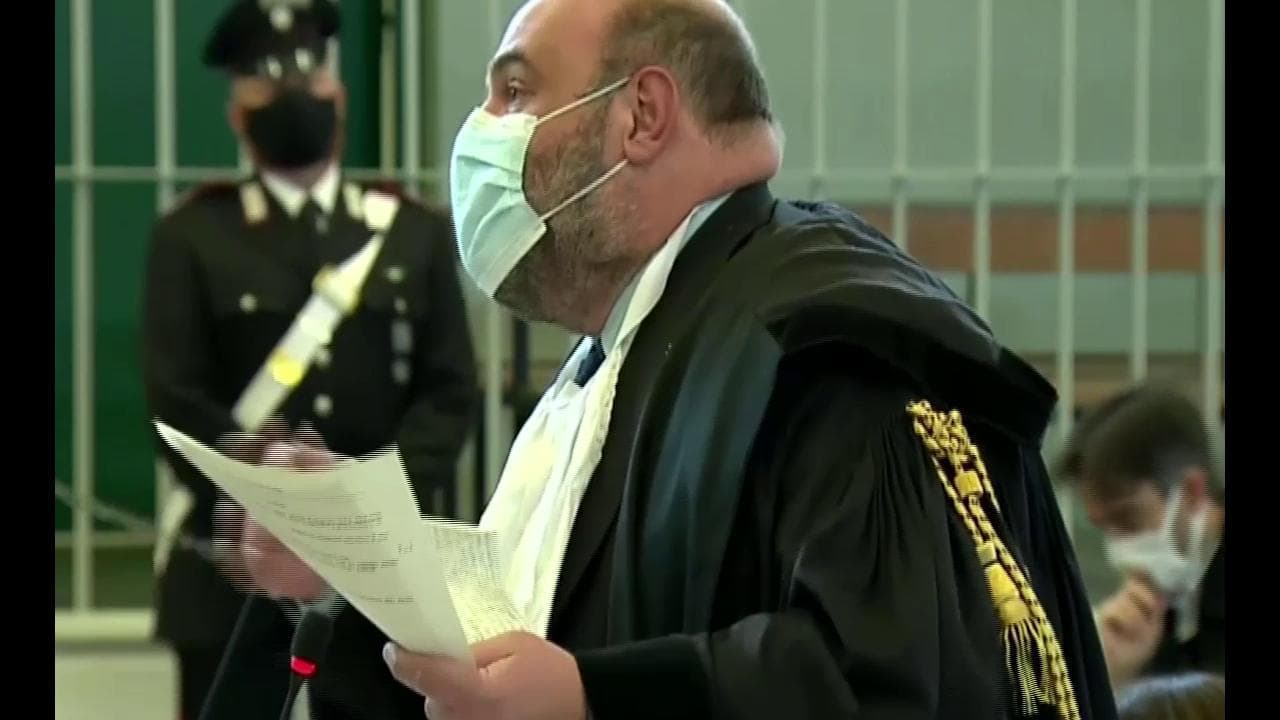 Caso Regeni, il processo contro gli ufficiali egiziani: la prima udienza- Parte 5