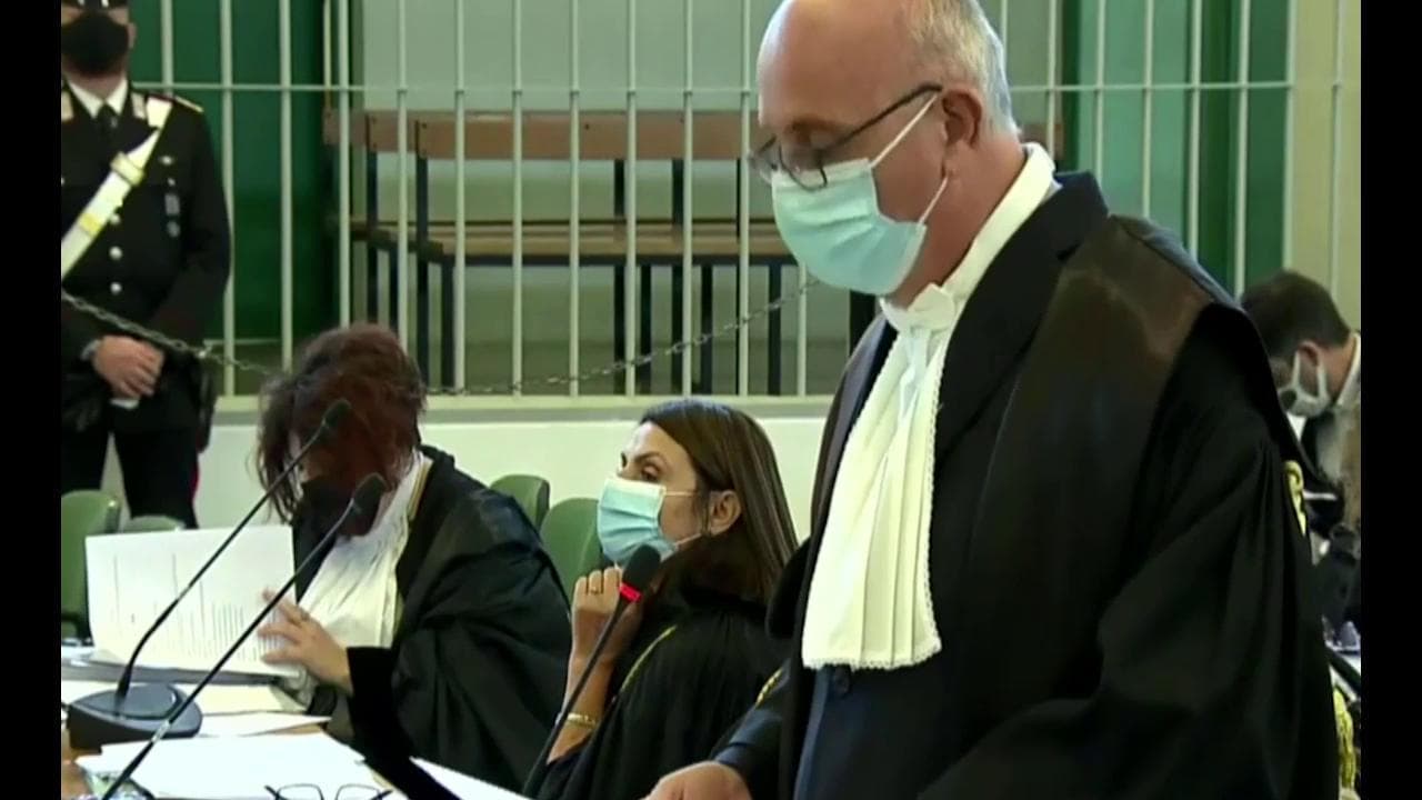 Caso Regeni, il processo contro gli ufficiali egiziani: la prima udienza  - Parte 2
