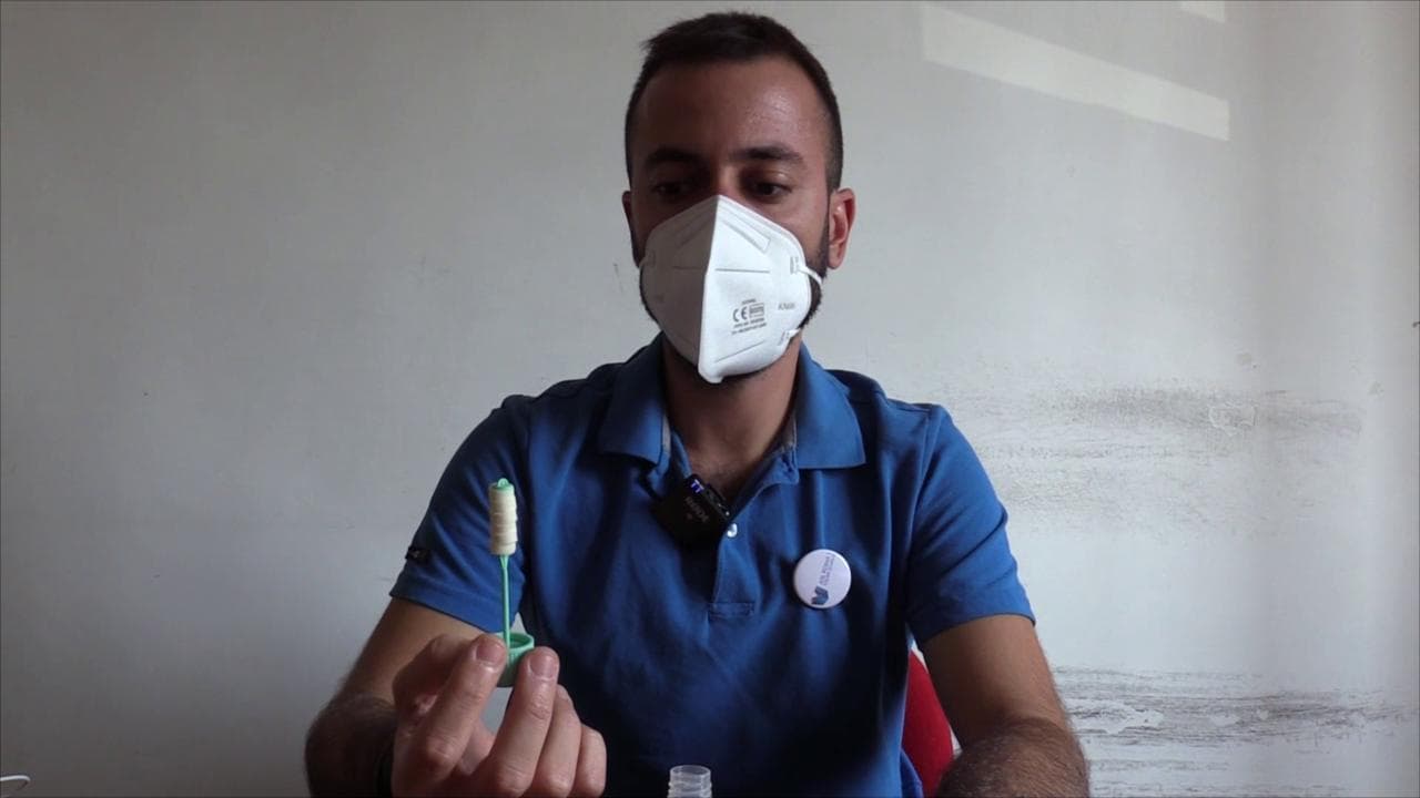 Covid, nelle scuole arrivano i tamponi salivari molecolari: "Così funzionano i 'lecca-lecca'"