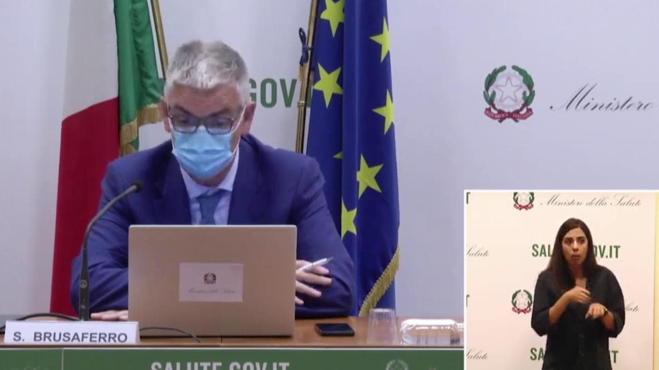 Covid, Rezza: "A breve una circolare che darà indicazioni sulla terza dose"
