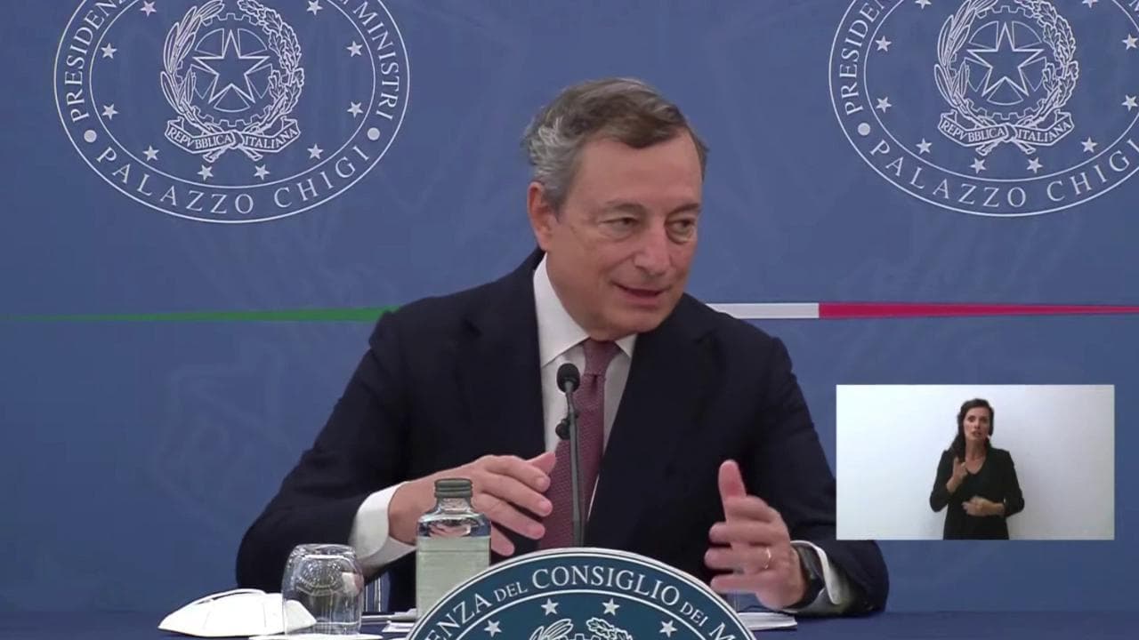 Draghi: "Green pass sarà esteso". E a Salvini: "Chiarimento spetta ai partiti, ma governo va avanti"