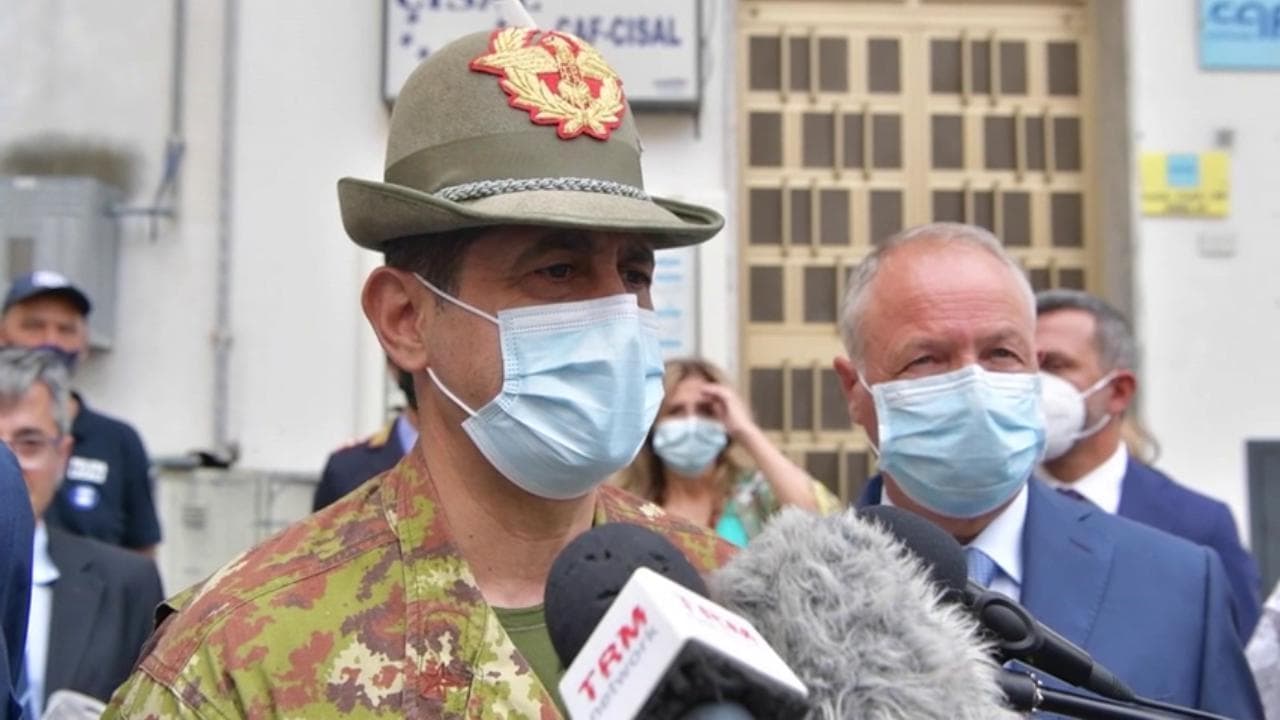 Coronavirus, Figliuolo: "Un piano per i giovani dopo Ferragosto, vaccini senza prenotazioni"