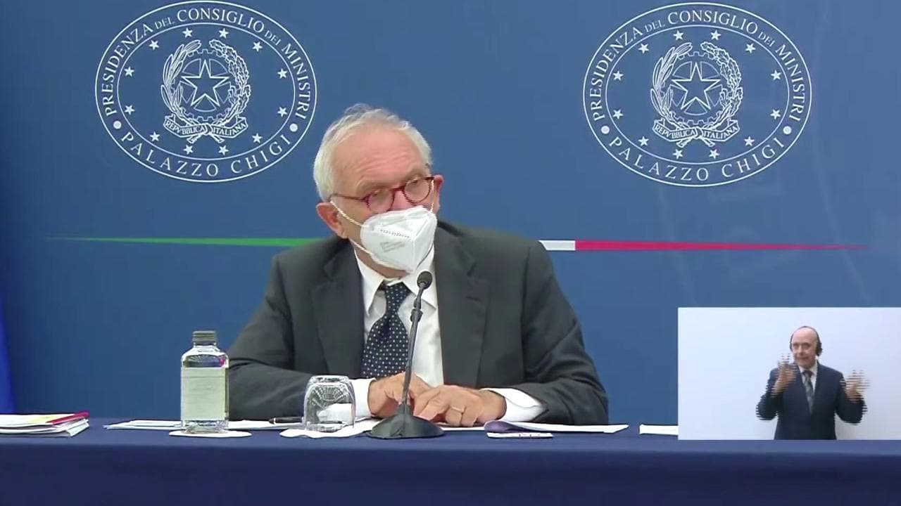 Bianchi: "La scuola sarà in presenza, per insegnanti senza green pass prevista la sospensione"