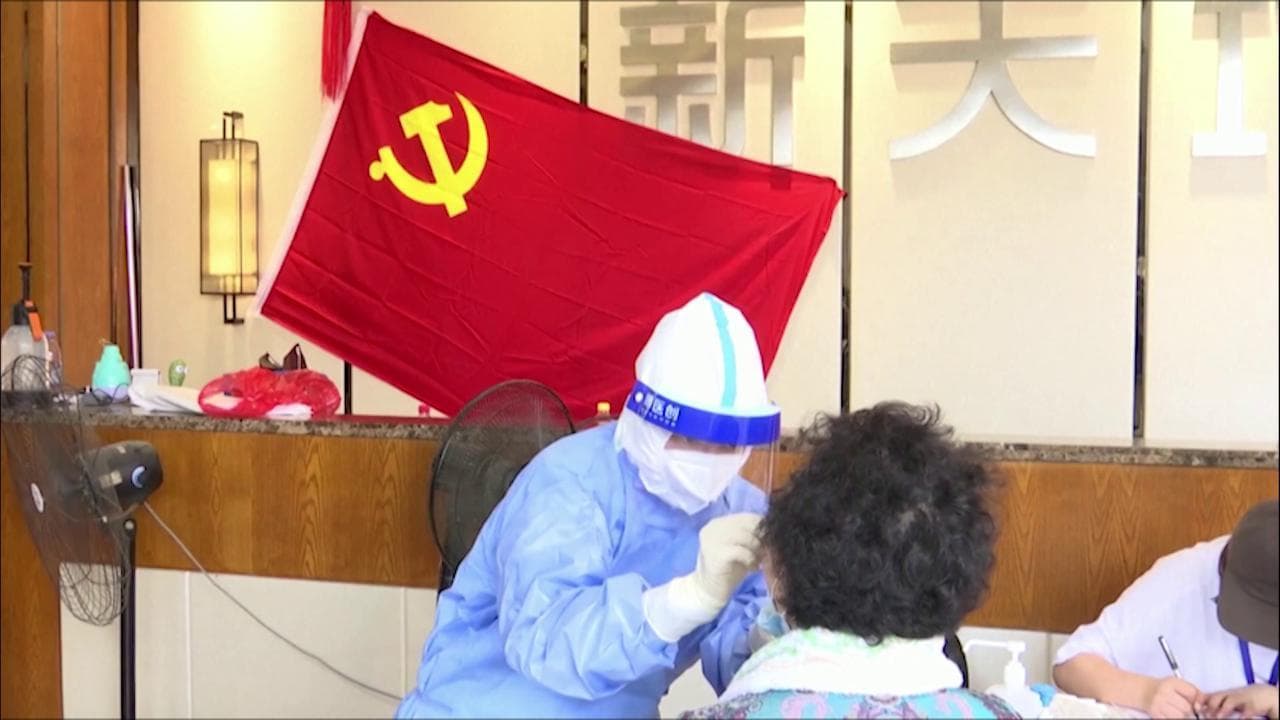 Cina, torna la paura del Covid: a Wuhan tamponi di massa per undici milioni di abitanti