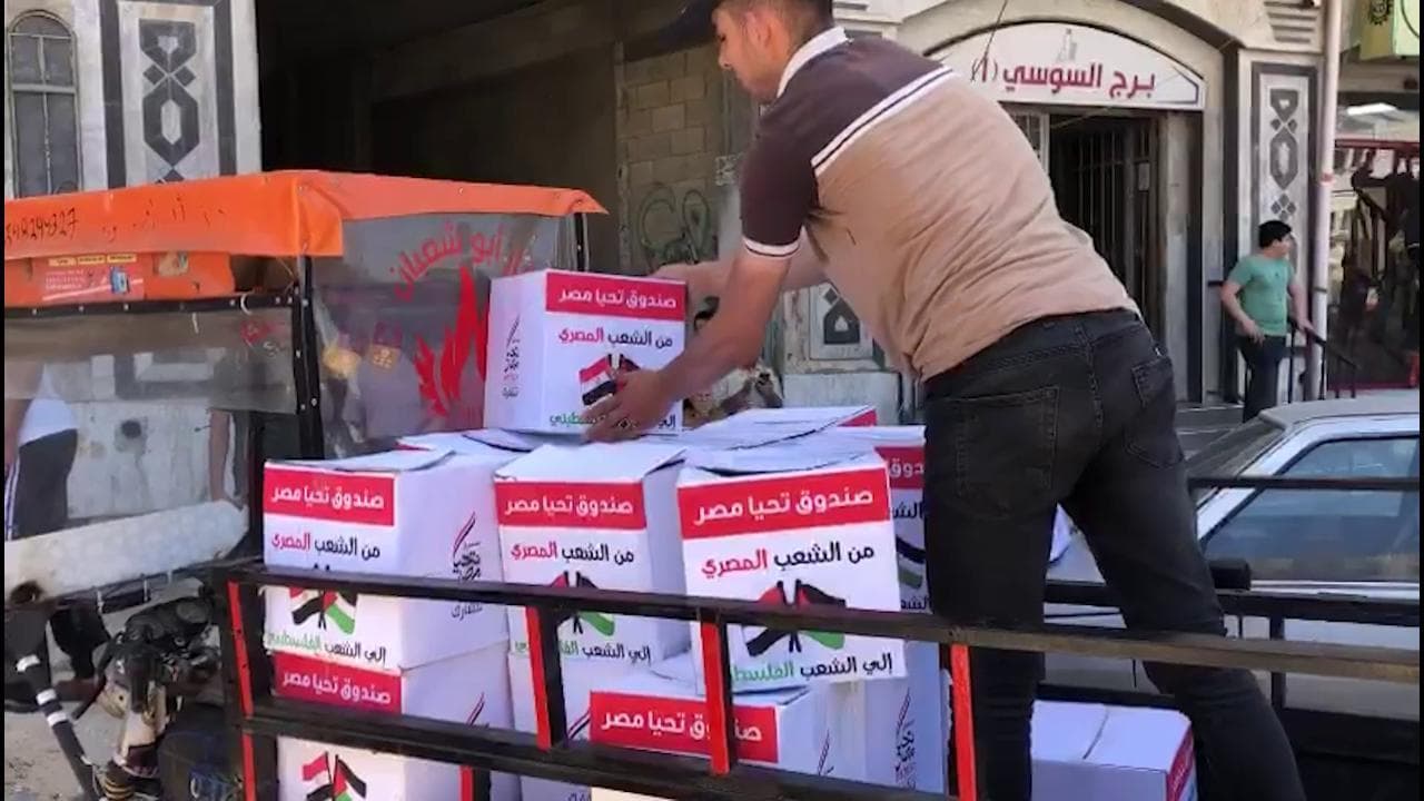 A Gaza gli aiuti egiziani, Sisi consolida così il suo ruolo nella tregua con Israele
