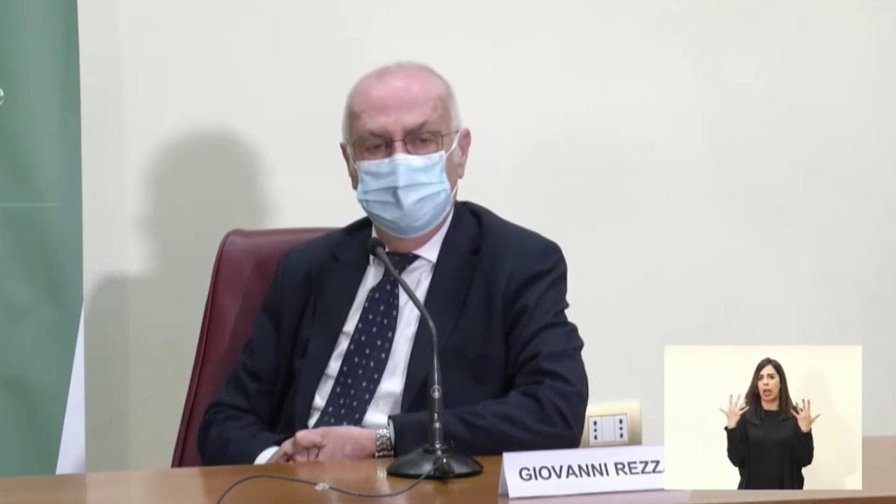 Vaccini, Rezza: "Mancanza di coesione e uniformità tra Paesi, un problema durante la pandemia"