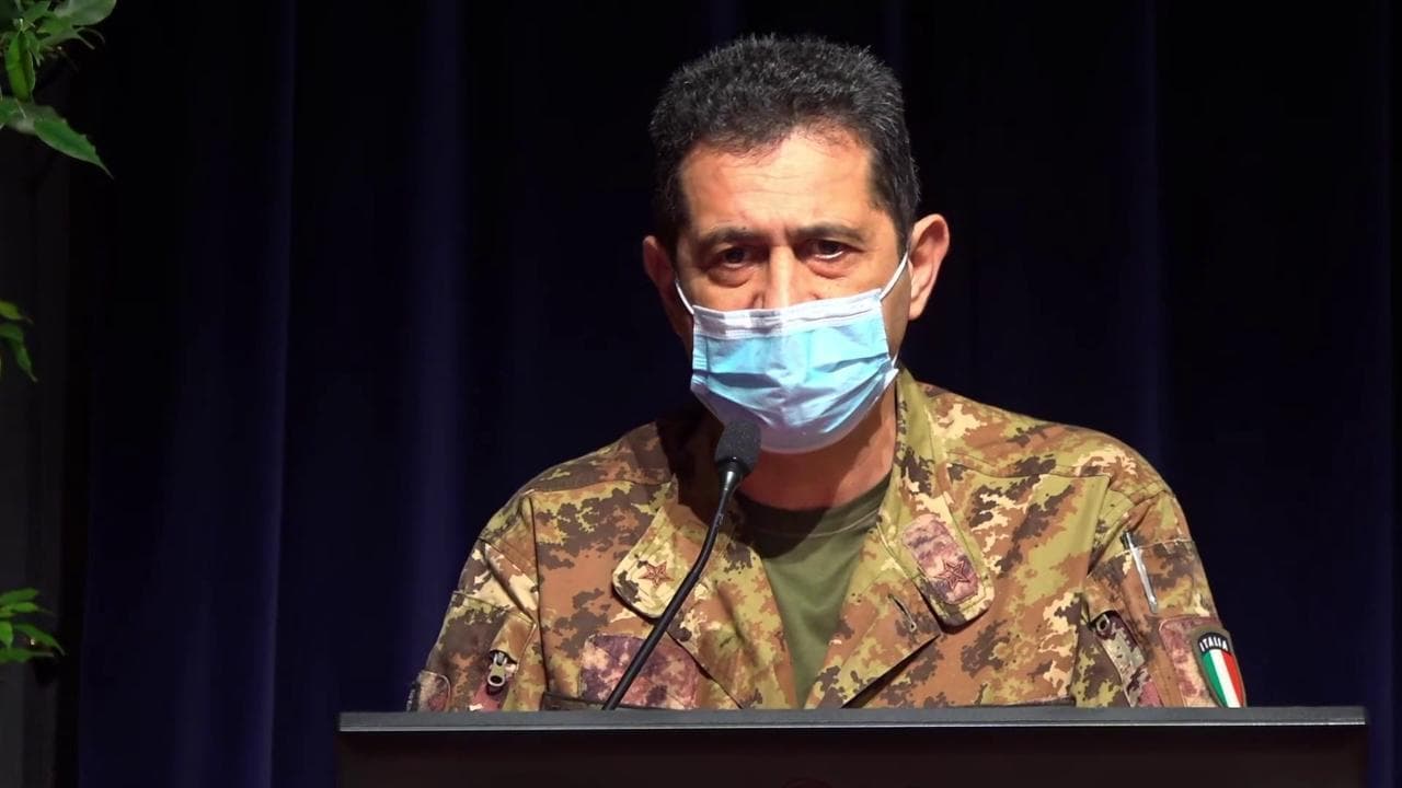 Vaccini AstraZeneca, Figliuolo: "Nessun problema con seconda dose a under 60"