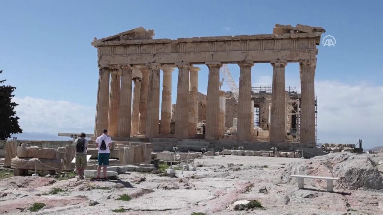 Grecia, l’Acropoli e altri siti archeologici riaprono al pubblico