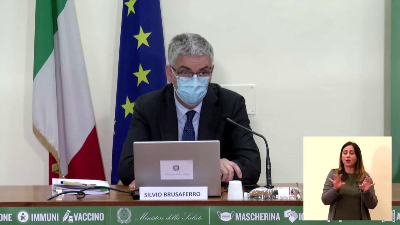 Coronavirus, Brusaferro: "Rt Italia sopra 1, necessario rinforzare misure"