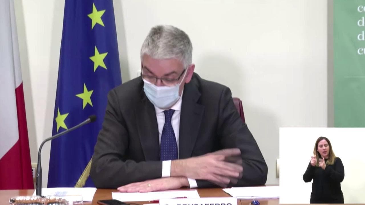Coronavirus in Italia, Brusaferro: "Valutazioni del rischio non sono giudizi sull'operato delle Regioni"