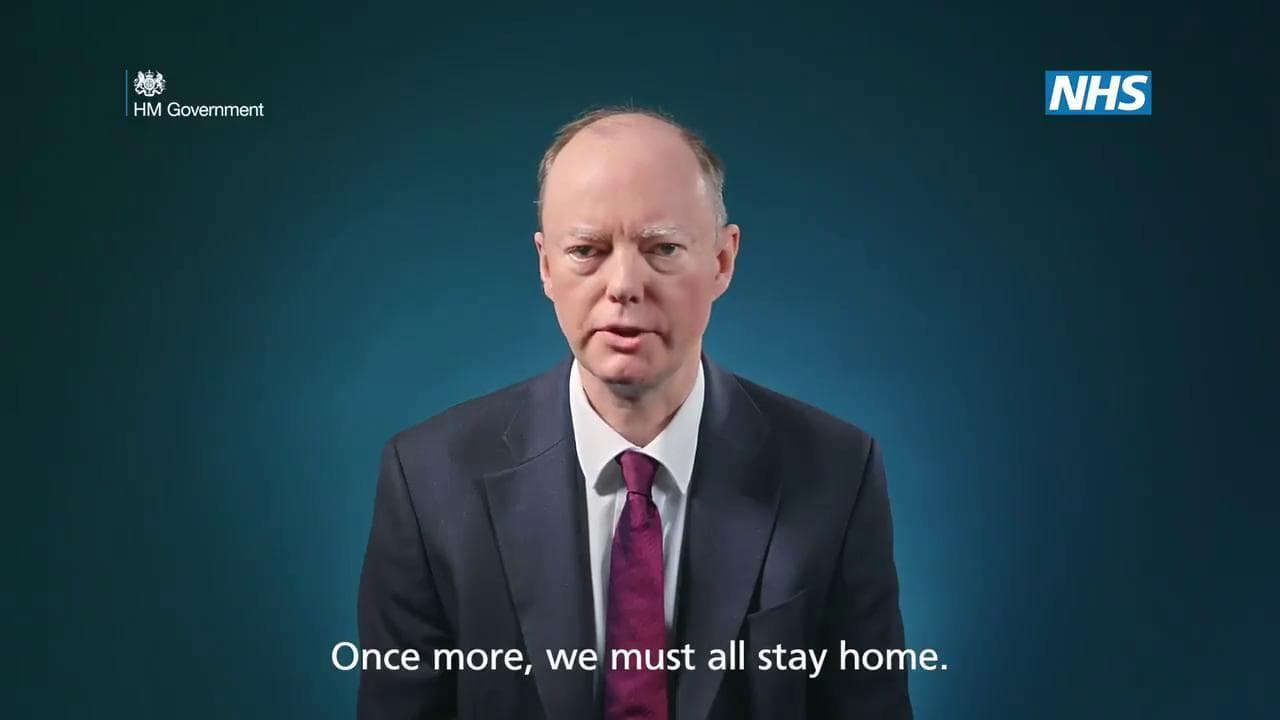 "Comportati come se avessi il Covid": l'appello-slogan del governo britannico per frenare il contagio