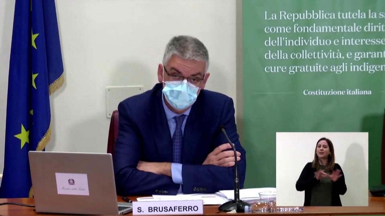Coronavirus, Brusaferro: "Rt in leggera crescita, attenzione alle misure"