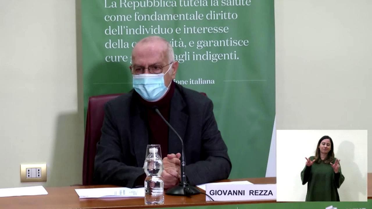 Coronavirus, Rezza: ''A Natale importante ridurre numero invitati''