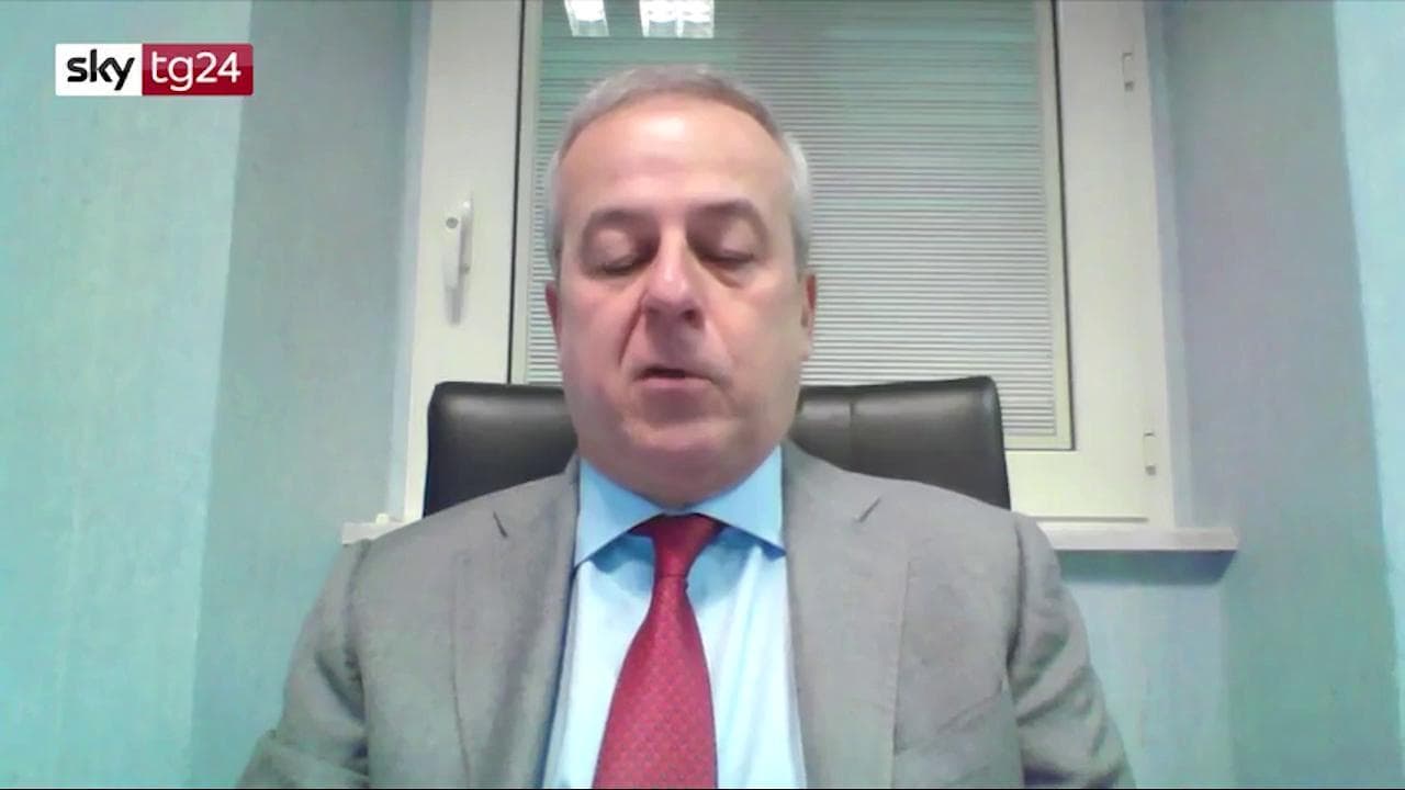 Covid, Locatelli (Cts): "Improbabile che variante Gb resista ai vaccini"
