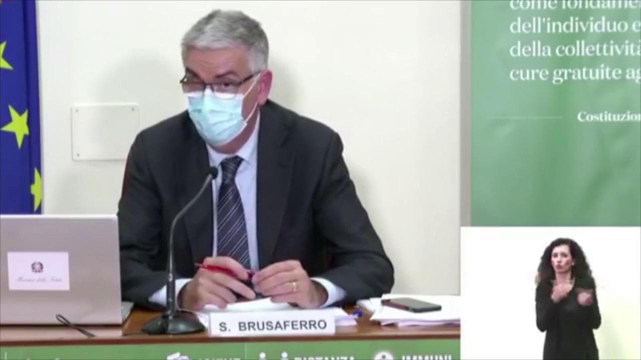 Coronavirus, Brusaferro: "Tampone rapido prenatalizio? Anche se negativo non rinunciare a mascherine e distanziamento"
