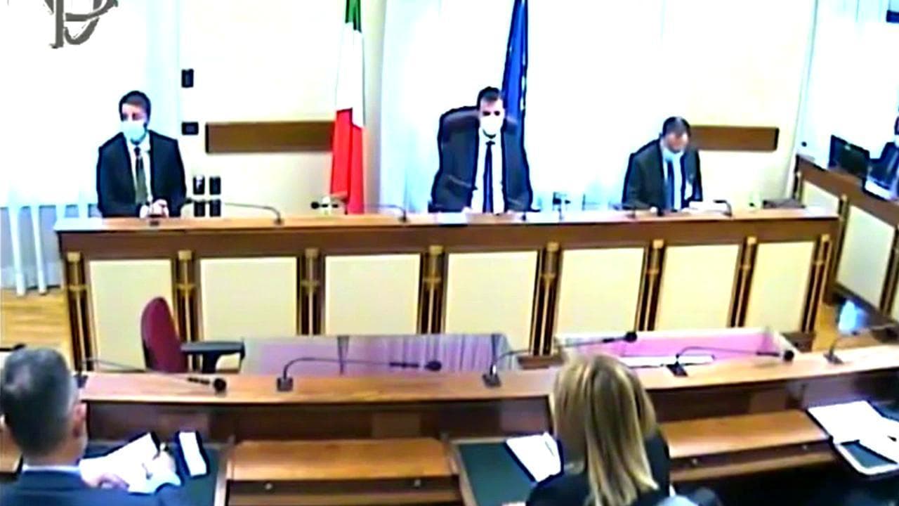 Regeni, Renzi: "No al ritiro dell'ambasciatore dall'Egitto, meglio mandare un inviato speciale"