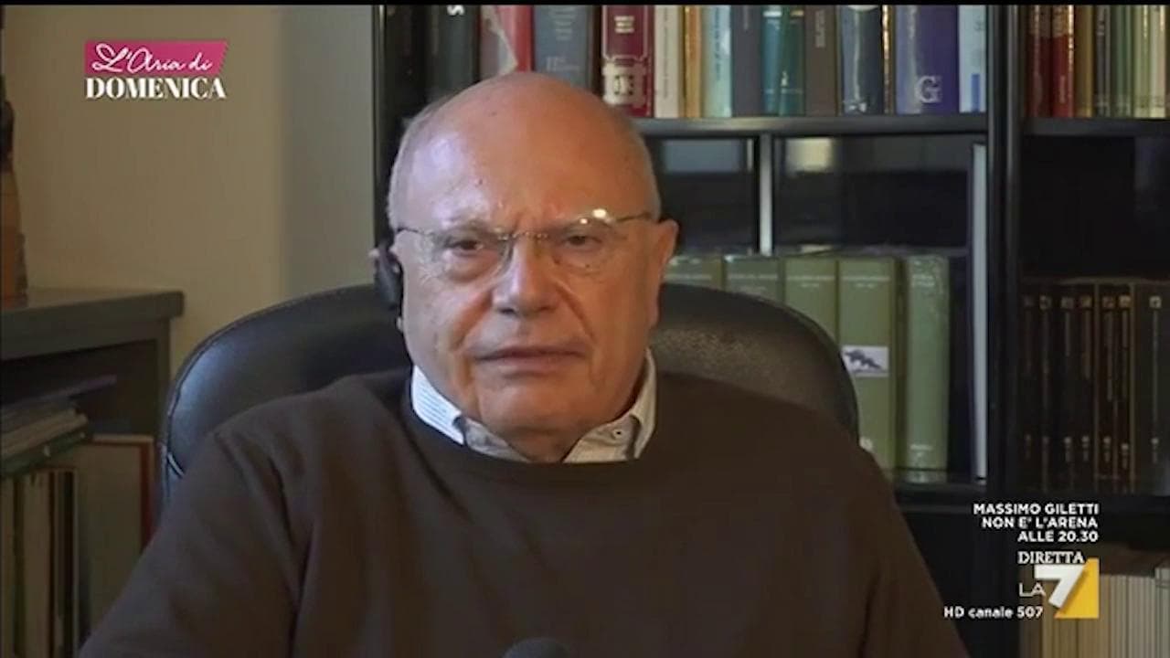 L'infettivologo Galli: "A gennaio mi vaccinerò contro il Covid. Lo scandalo oggi è che non ho ricevuto il vaccino antinfluenzale"