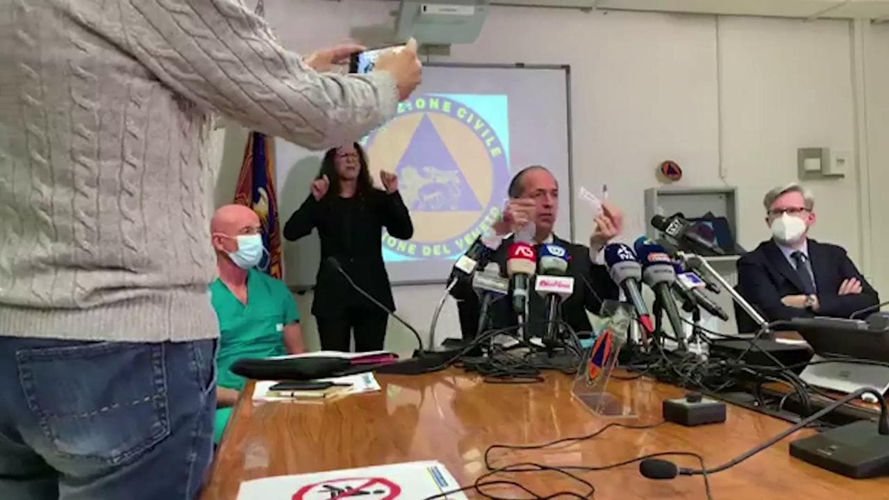 Coronavirus, Zaia testa in diretta il tampone 'fai da te': "Il Veneto primo a sperimentarlo"