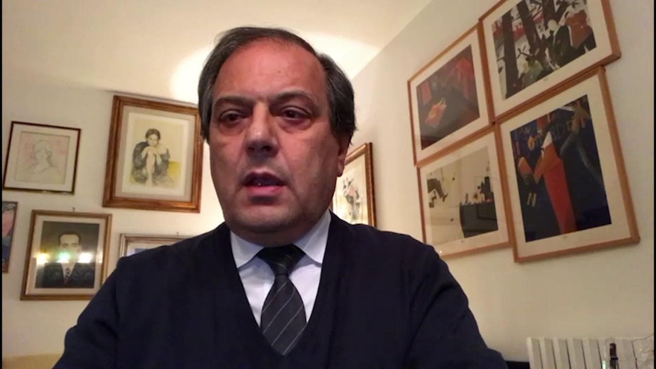 Il presidente dell'ordine dei medici, Anelli: "Lockdown totale subito, altrimenti tra un mese avremo diecimila morti in più"