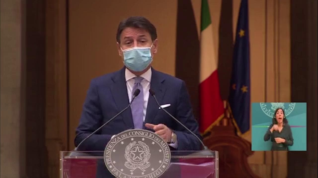 Nuovo Dpcm, Conte: "Pronti indennizzi per chi penalizzato da chiusure"