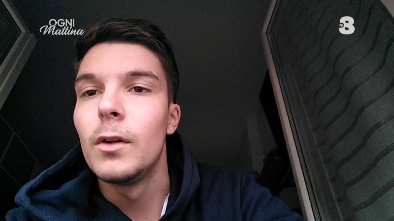 Covid, l'appello di Mattia Guarneri, intubato a 19 anni: "Questo virus fa veramente male, usate la mascherina"