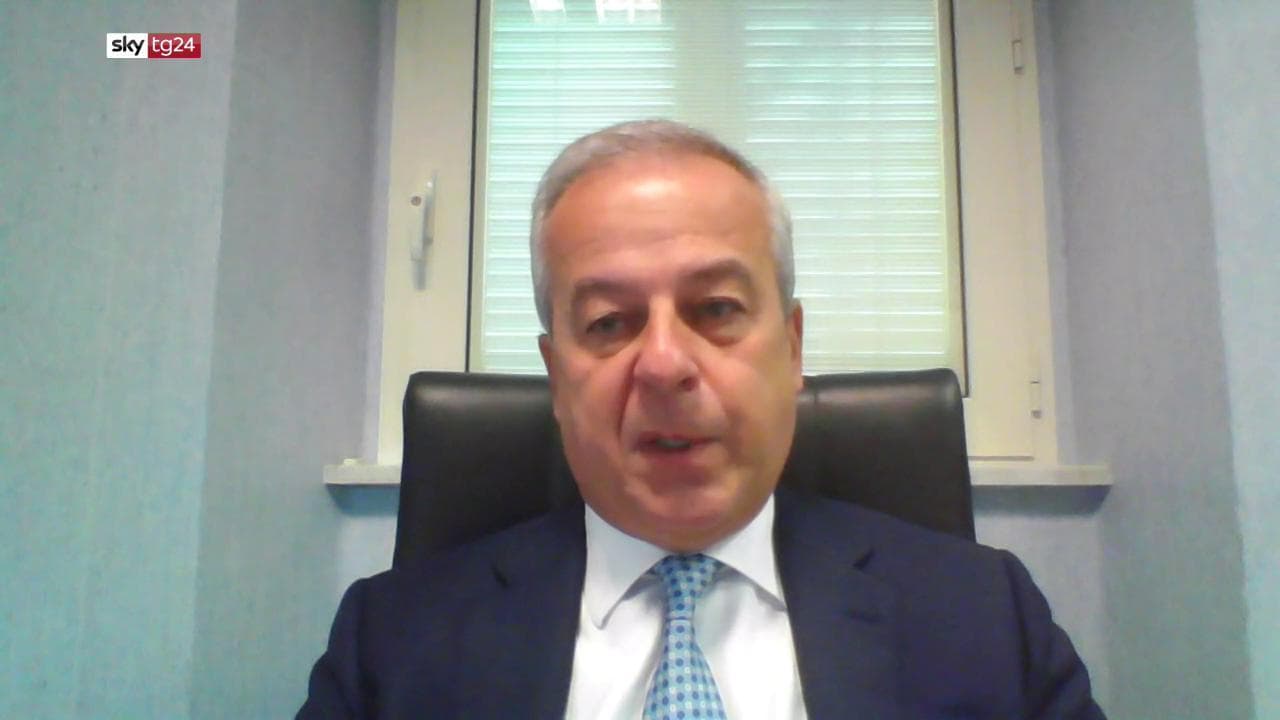 Coronavirus, Locatelli: "Vaccino a novembre? Prima di sbilanciarci aspettiamo risultati dei test"