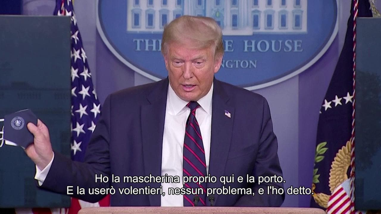 Coronavirus, Trump cambia idea: "Situazione peggiorerà, indossate le mascherine come me"
