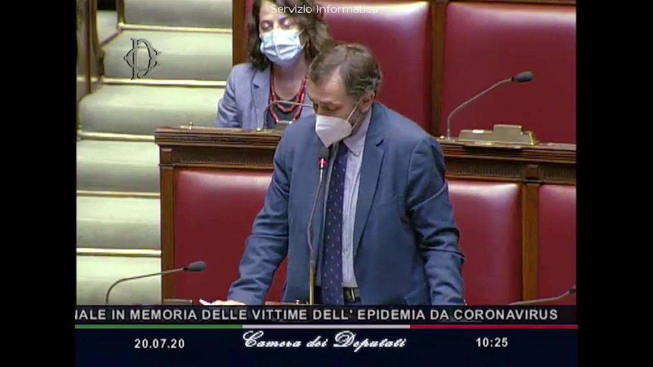 Giornata vittime coronavirus, Sensi (Pd) legge in aula i nomi dei 173 medici morti