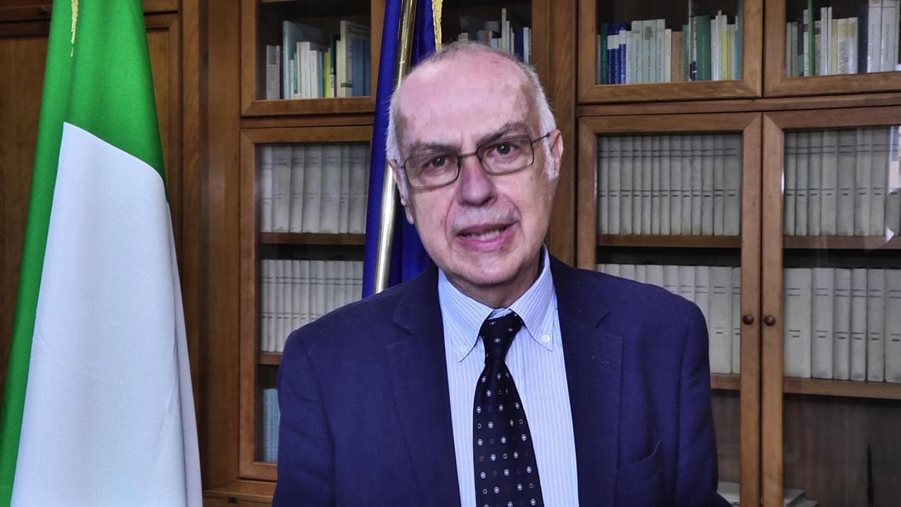 Coronavirus, Giovanni Rezza (Iss): "Trend buono in tutte le regioni: il lockdown ha funzionato"